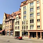 Des Bains Parking Hypercentre 6-8personnes Colmar