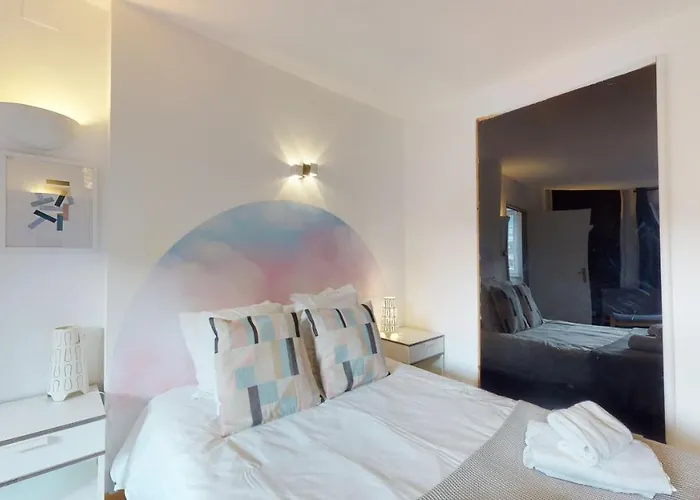 Des Bains Parking Hypercentre 6-8personnes Apartament