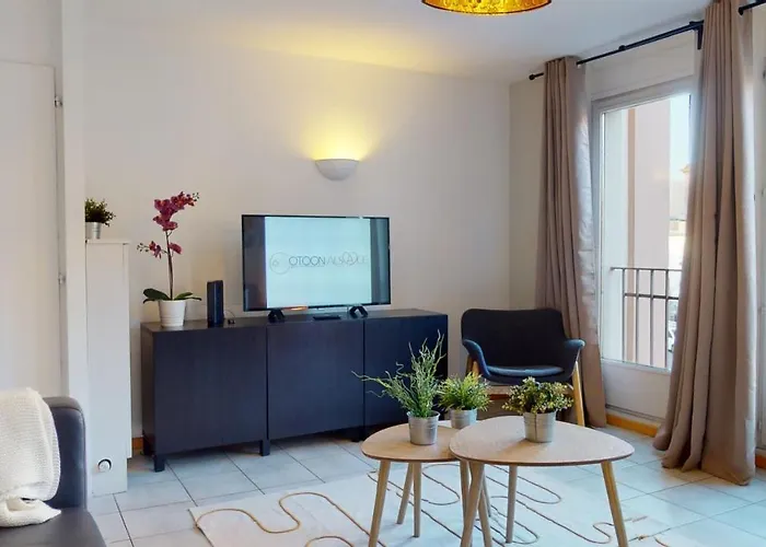 Apartament Des Bains Parking Hypercentre 6-8personnes *