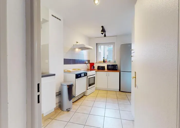 Apartament Des Bains Parking Hypercentre 6-8personnes